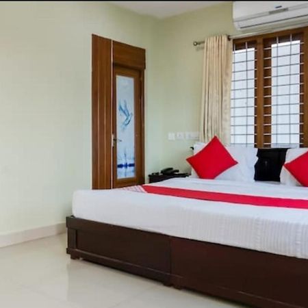 فندق Mp Residancy Perintalmanna المظهر الخارجي الصورة
